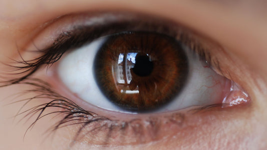 https://joovv.com/blogs/joovv-blog/red-light-therapy-improves-vision?srsltid=AfmBOorTRhCCP9lu8AkYiJmGdp4ev5f-oH_SRmlnZmZBKykohpWml3rA