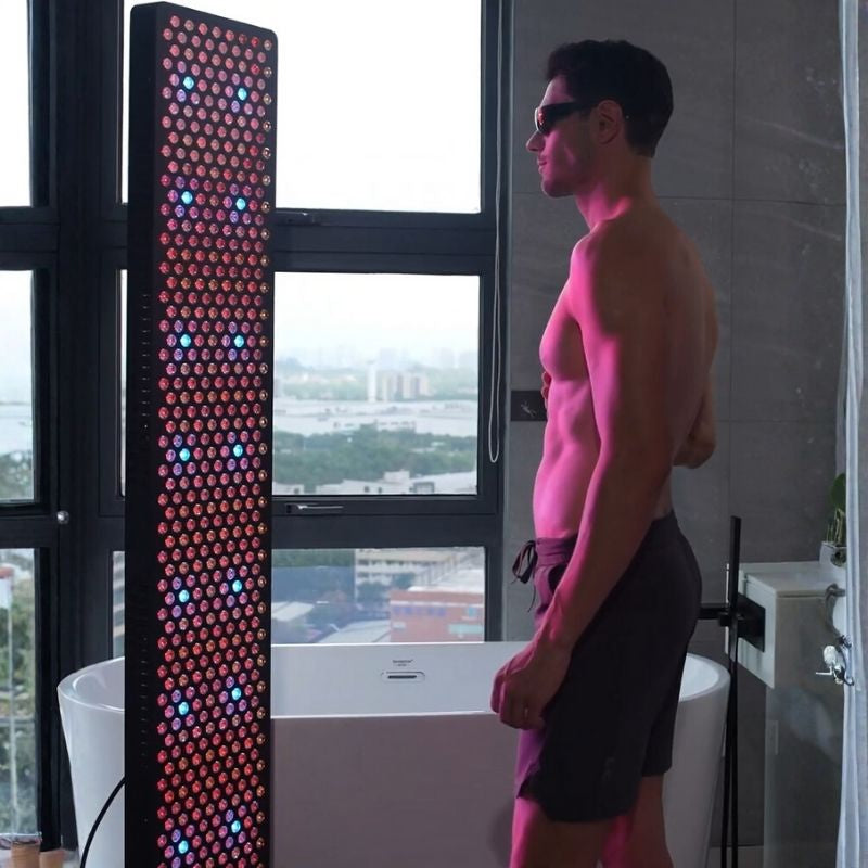 Man_standing_in_front_of_ss600_pro_panel_2