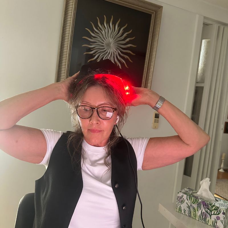 Red_Light_Therapy_Cap_for_Brain_Health_6