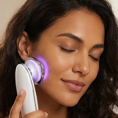 Woman_holding_rf_machine_up_to_her_face_2